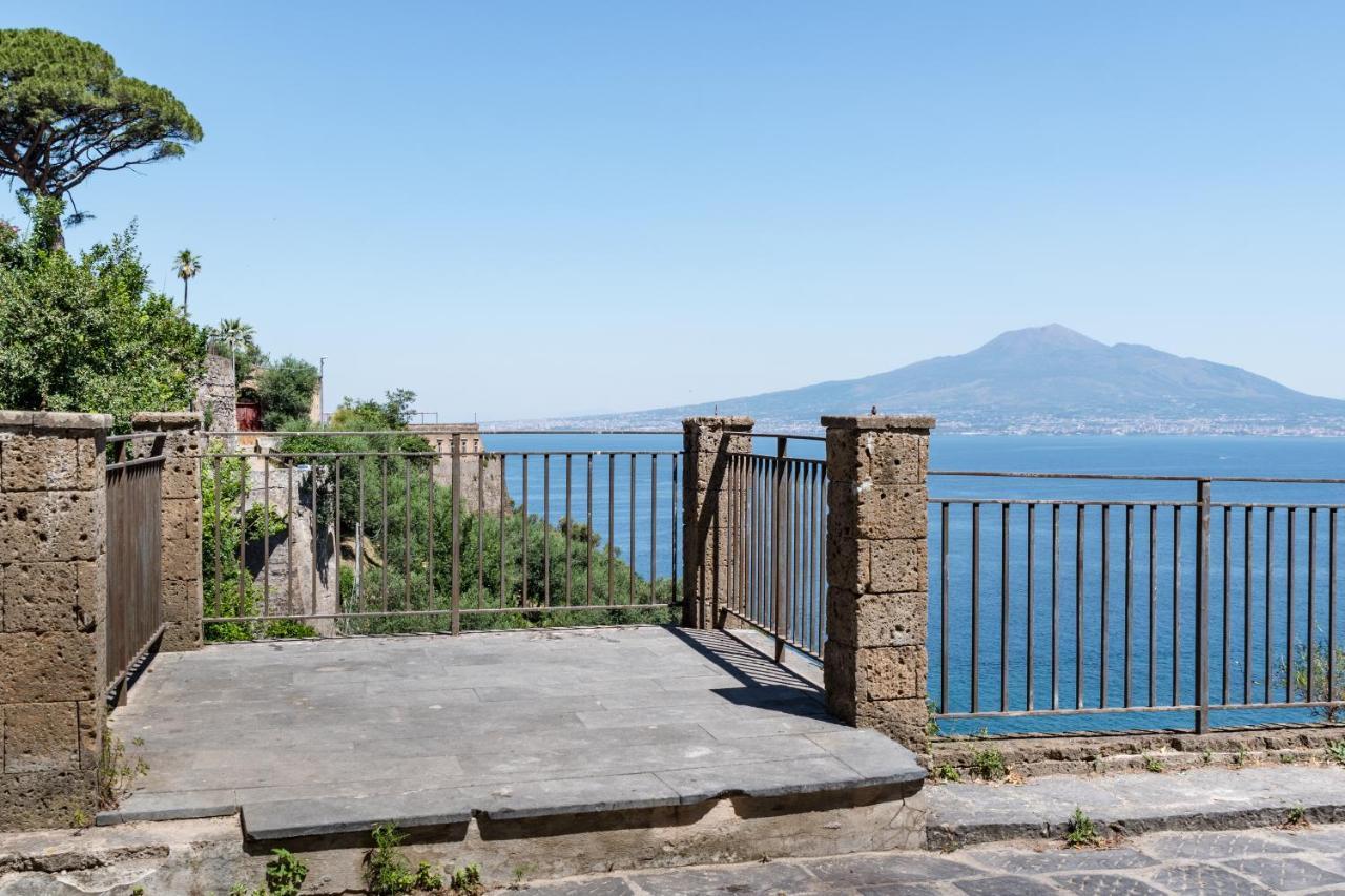 Casa Resilienza Vico Equense - 5 Min Dal Mare Apartment Exterior photo