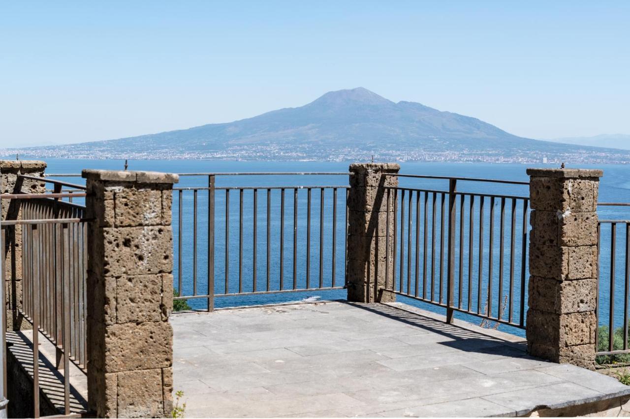 Casa Resilienza Vico Equense - 5 Min Dal Mare Apartment Exterior photo